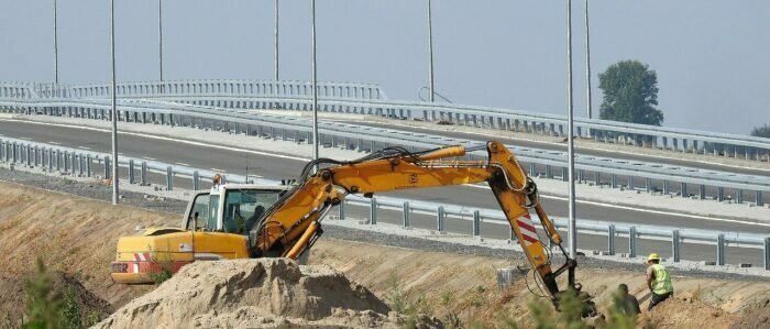 A15 La Spezia-S. Stefano. Chiusura rampa svincolo collegamento carreggiata est A15 per autostazione Spezia per lavori ripristino a seguito incidente